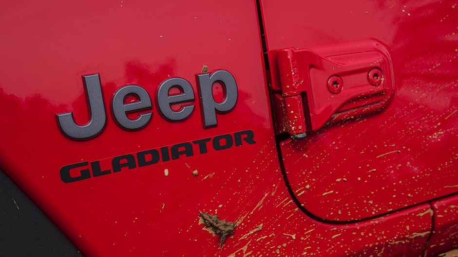 2020 Jeep Gladiator badge