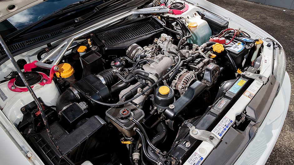 Subaru Impreza WRX RA motor