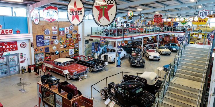 Hamilton Classics Museum showroom