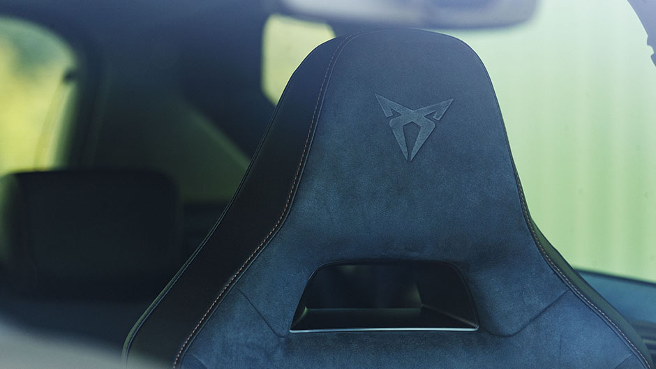 2020 Cupra Ateca LE seat