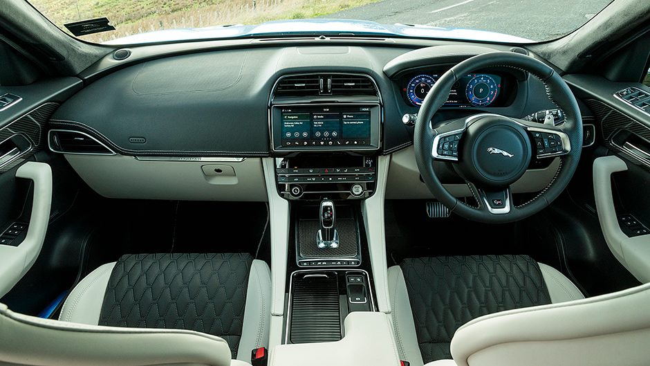 2019 Jaguar F-Pace SVR interior