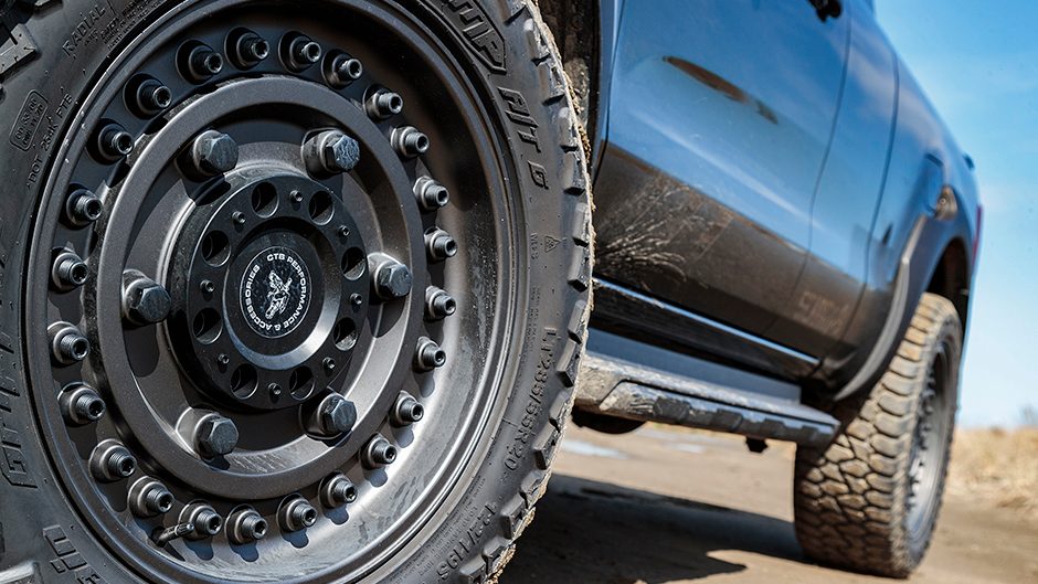 This image has an empty alt attribute; its file name is Ford-Ranger-Sicario-wheel_www.jpg