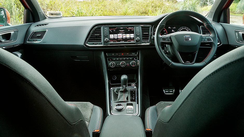 2018 Seat Ateca FR 4Drive interior