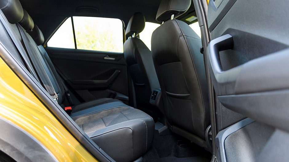 2020 Volkswagen T-Roc R-Line TSI 4MOTION2020 back seat