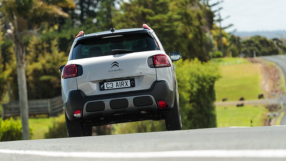 Citroen C3 Aircross rear action
