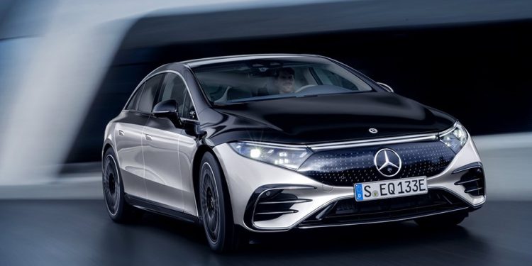 Mercedes' big EV plan: All cars to have electric version by 2025 - NZ ...