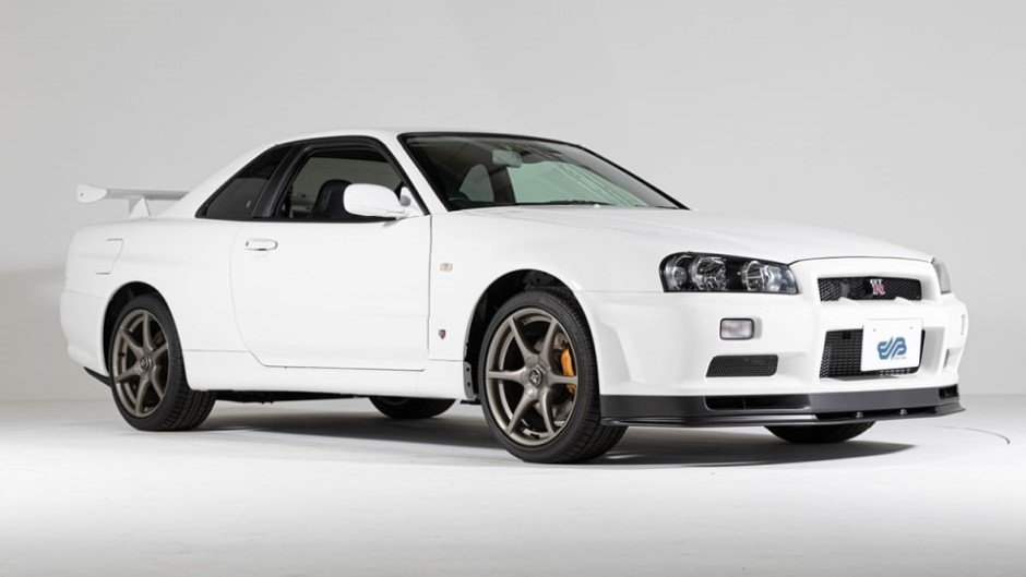 Take a deep breath: The R34 Nissan Skyline will be legal for import next  year - Autoblog