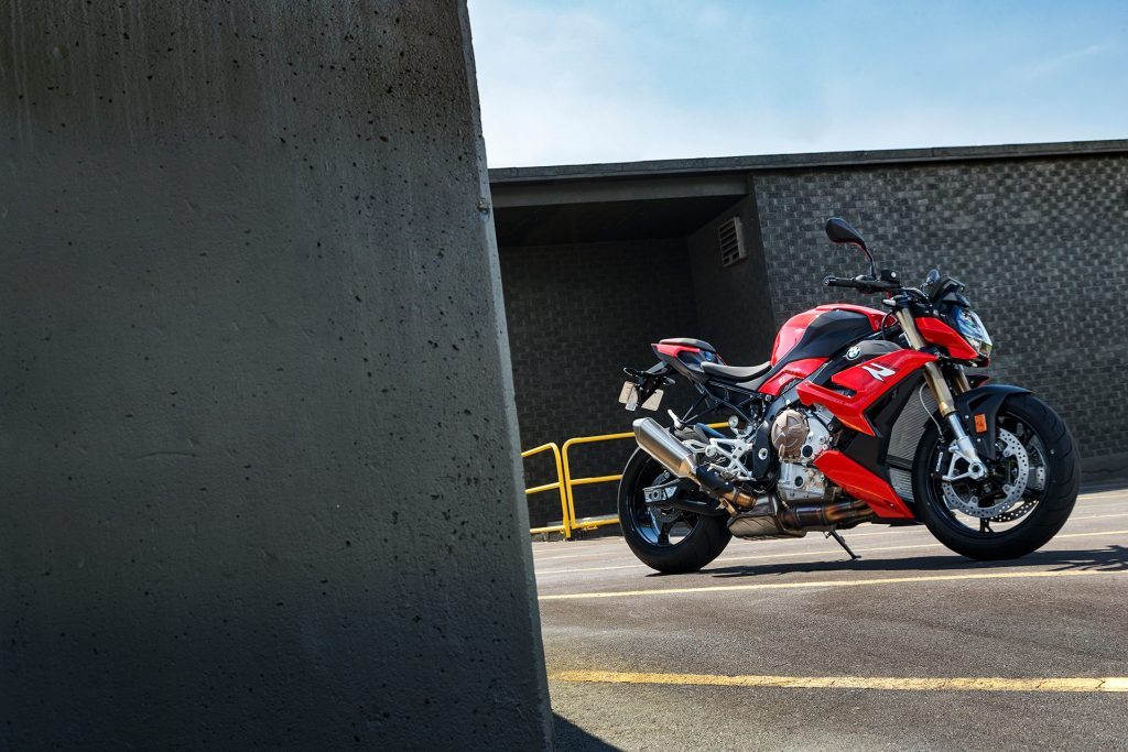 2021 BMW S 1000 R parked in front of black building