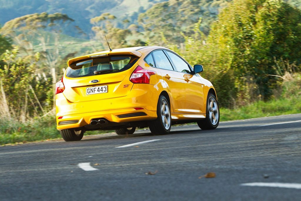Ford Focus ST on twisty road