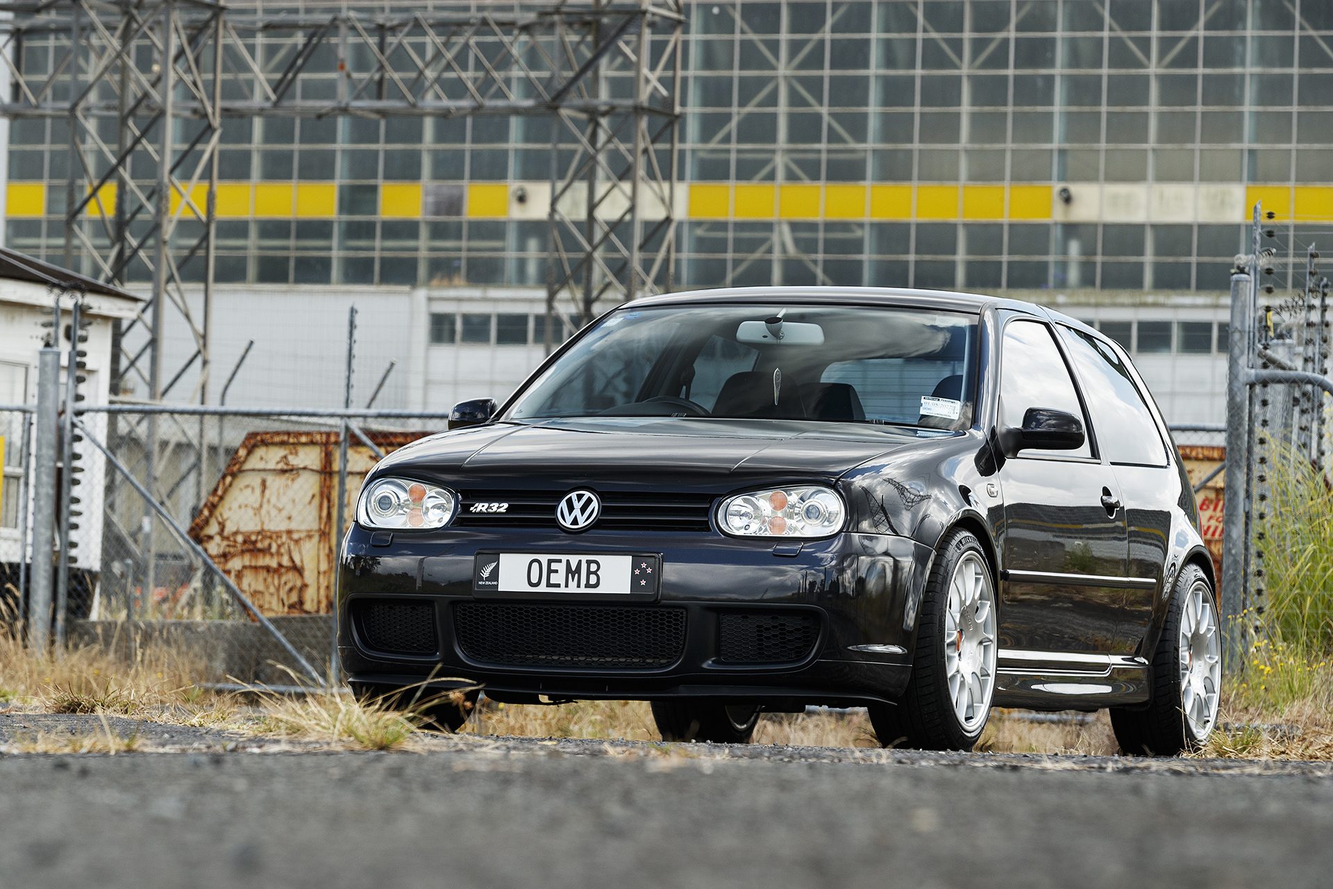 VOLKSWAGEN GOLF (4) R32 (2002-2003) - ESSAI