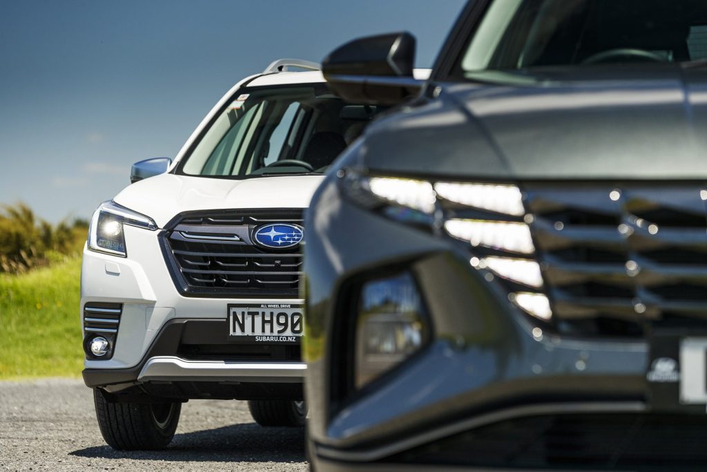 Subaru Forester Premium vs Hyundai Tucson headlights