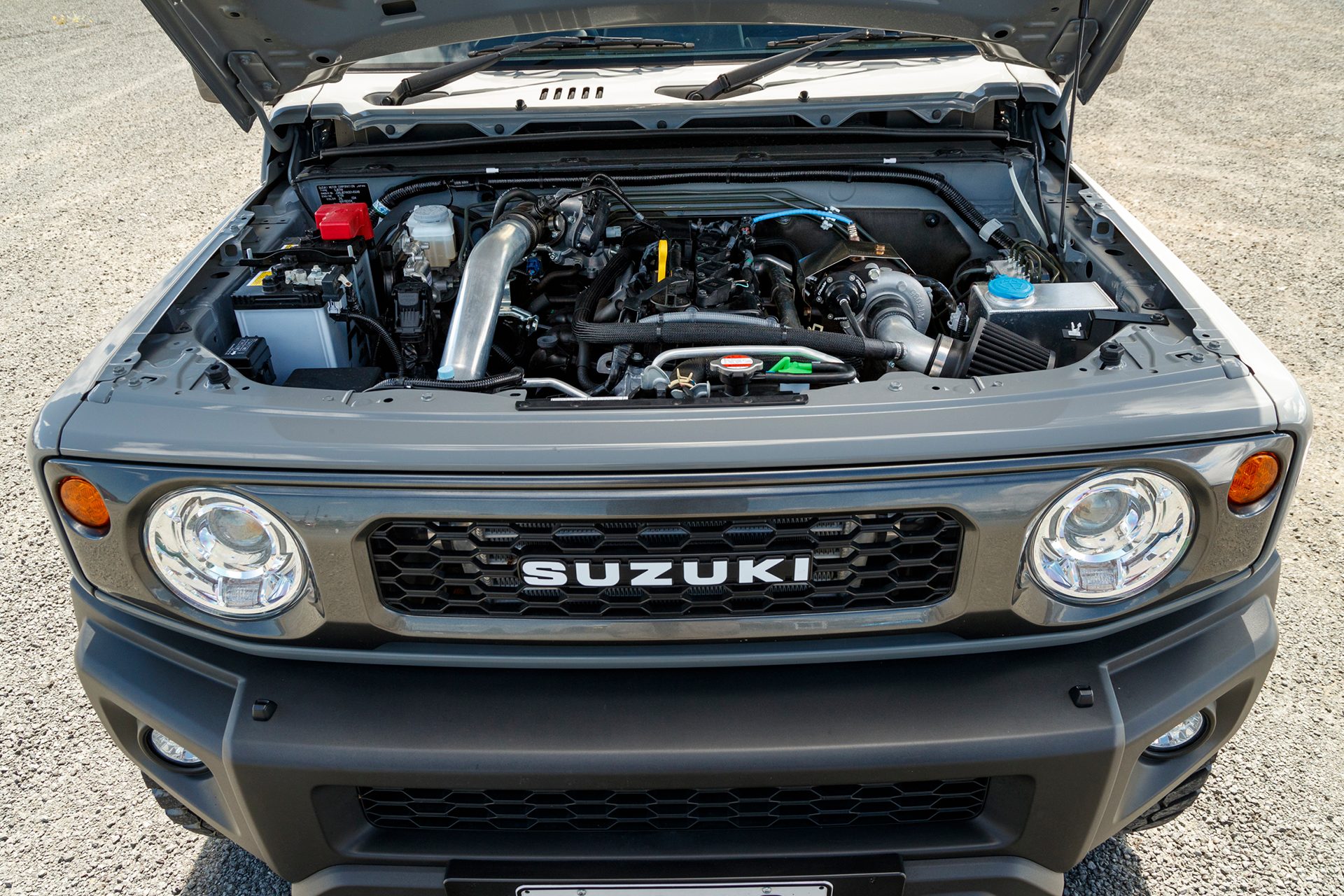 Suzuki Jimny Sierra Review & Road Test - Drive