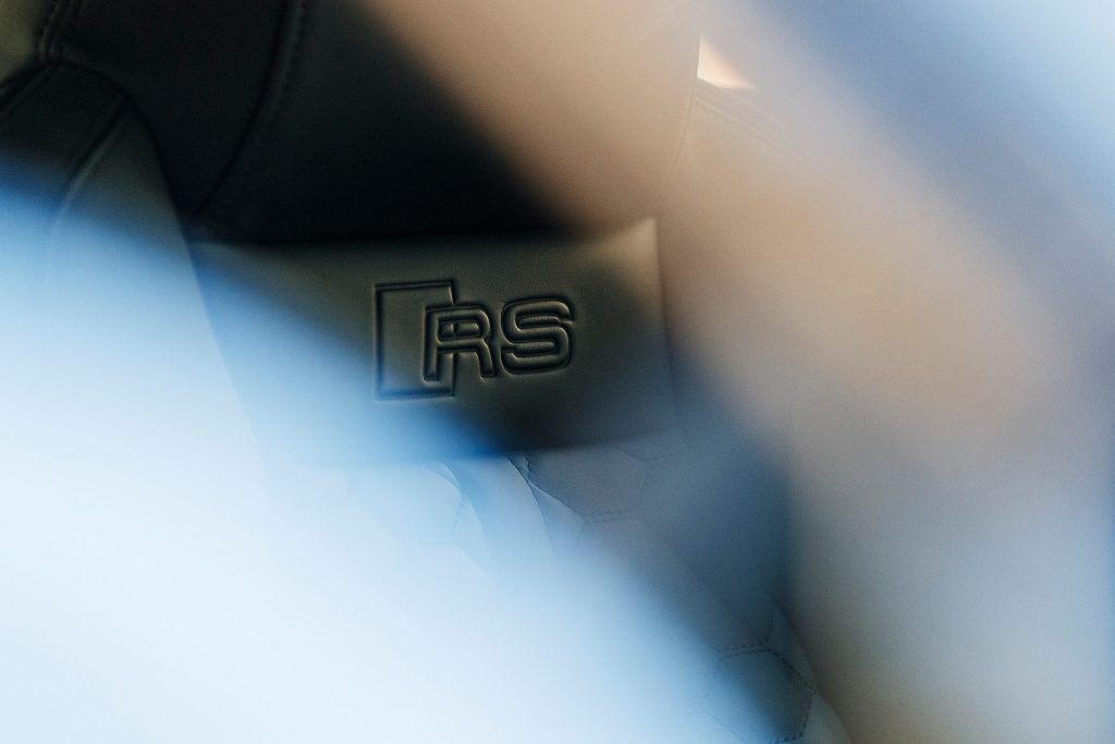 2022 Audi RS 3 seat