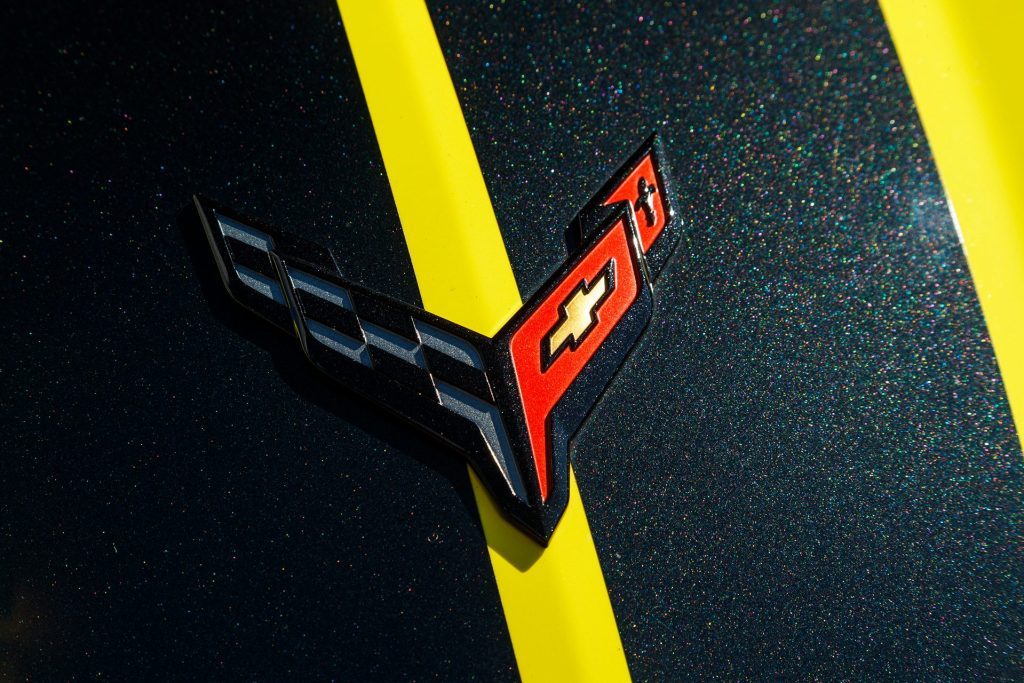 Chevrolet Corvette Stingray 3LT badge