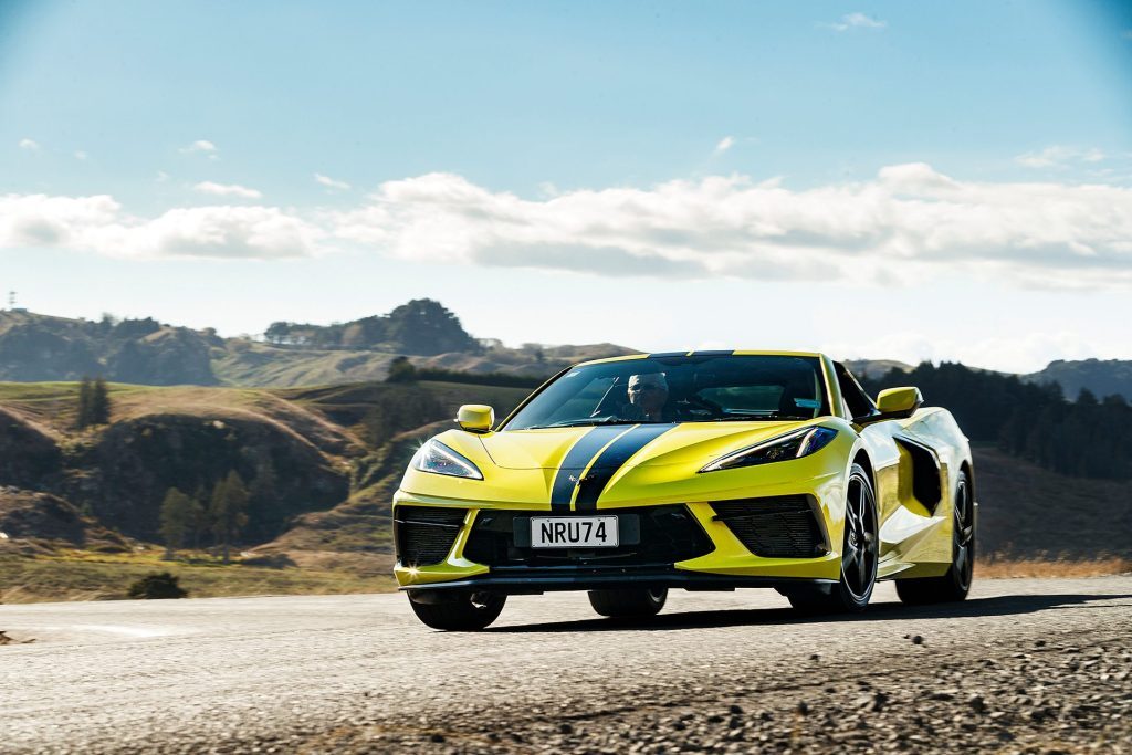 Chevrolet Corvette Stingray 3LT front action