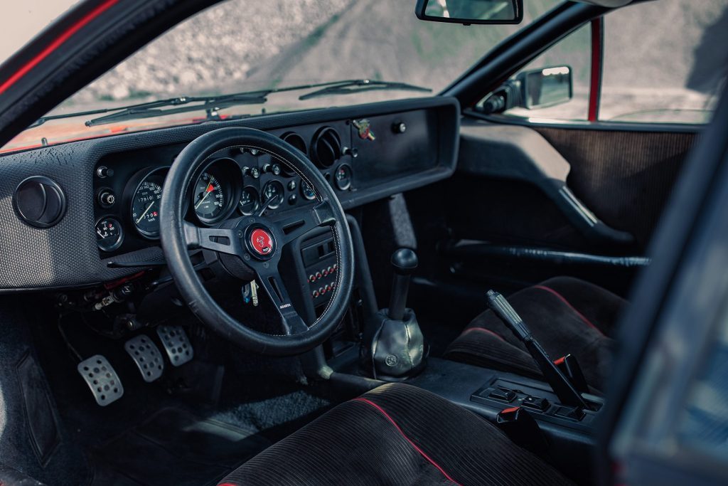 Lancia 037 Stradale interior