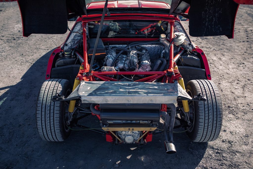 Lancia 037 Stradale engine bay