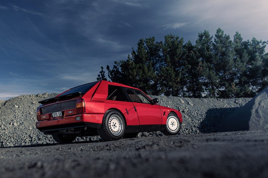 Lancia Delta S4 Stradale low rear static