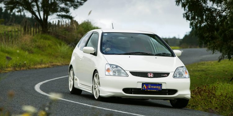Honda Civic Type R front action