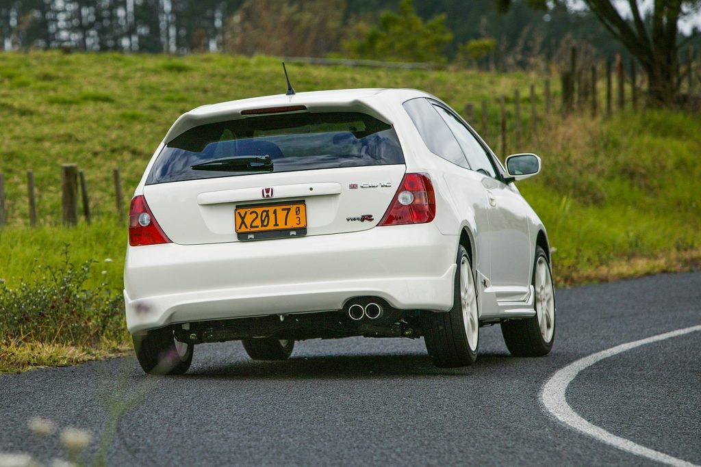 2003 Honda Civic Type R rear action