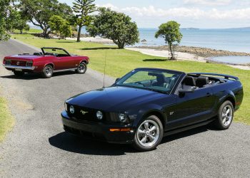 2006 & 1970 Mustang GT Convertible high front static