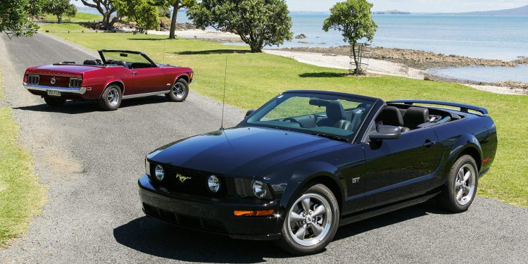 2006 & 1970 Mustang GT Convertible high front static