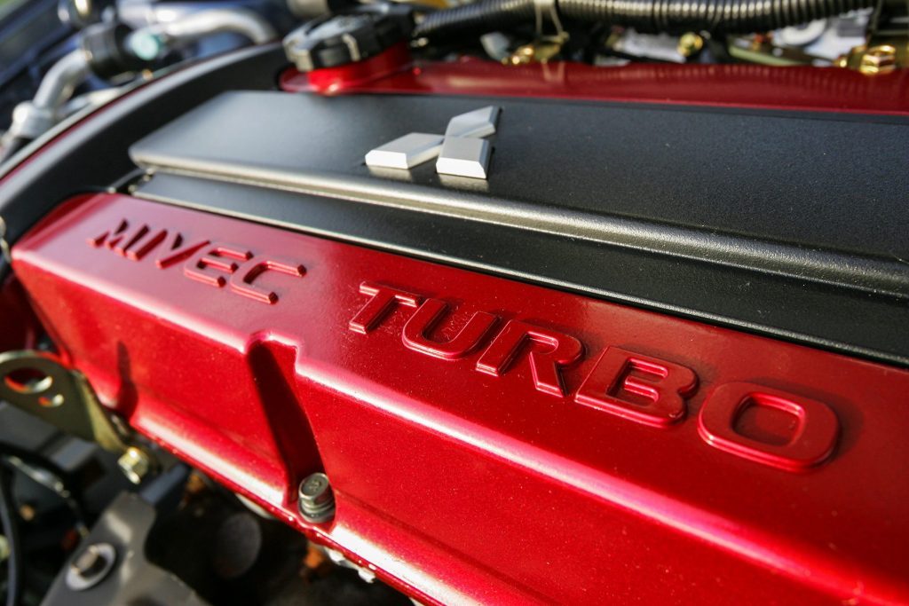 2005 Mitsubishi Lancer Evolution IX Wagon turbo