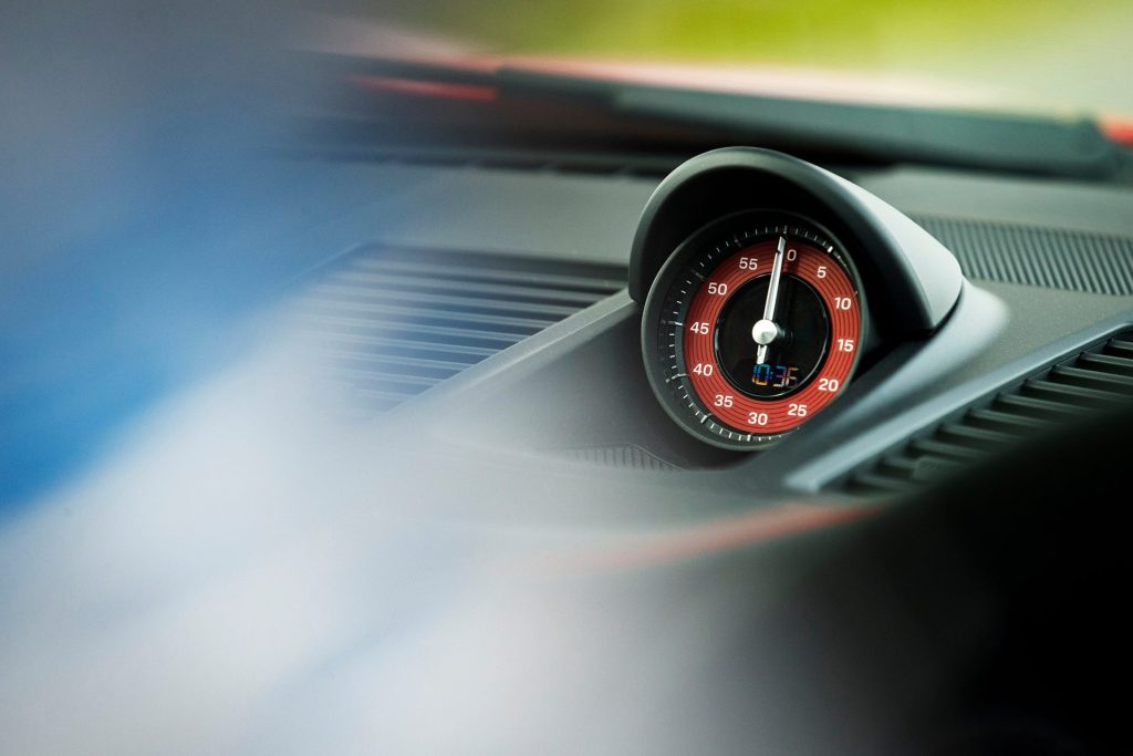 red Porsche 911 GTSnsport chrono