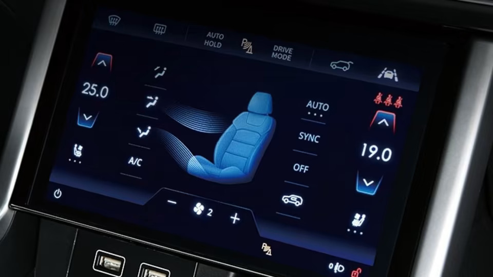 SsangYong Torres climate control screen