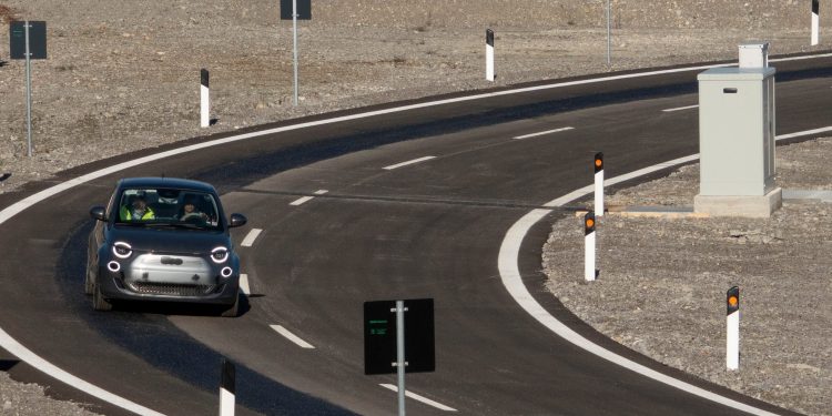 Fiat 500E on Stellantis Arena del Futuro circuit