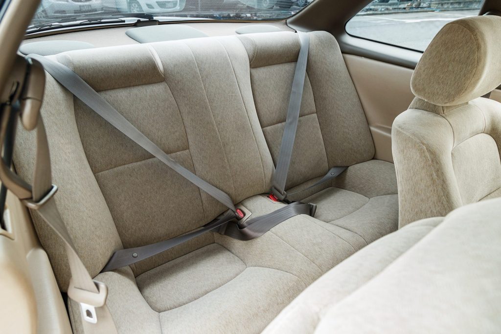 1993 Toyota Soarer 2.5 GT rear seat