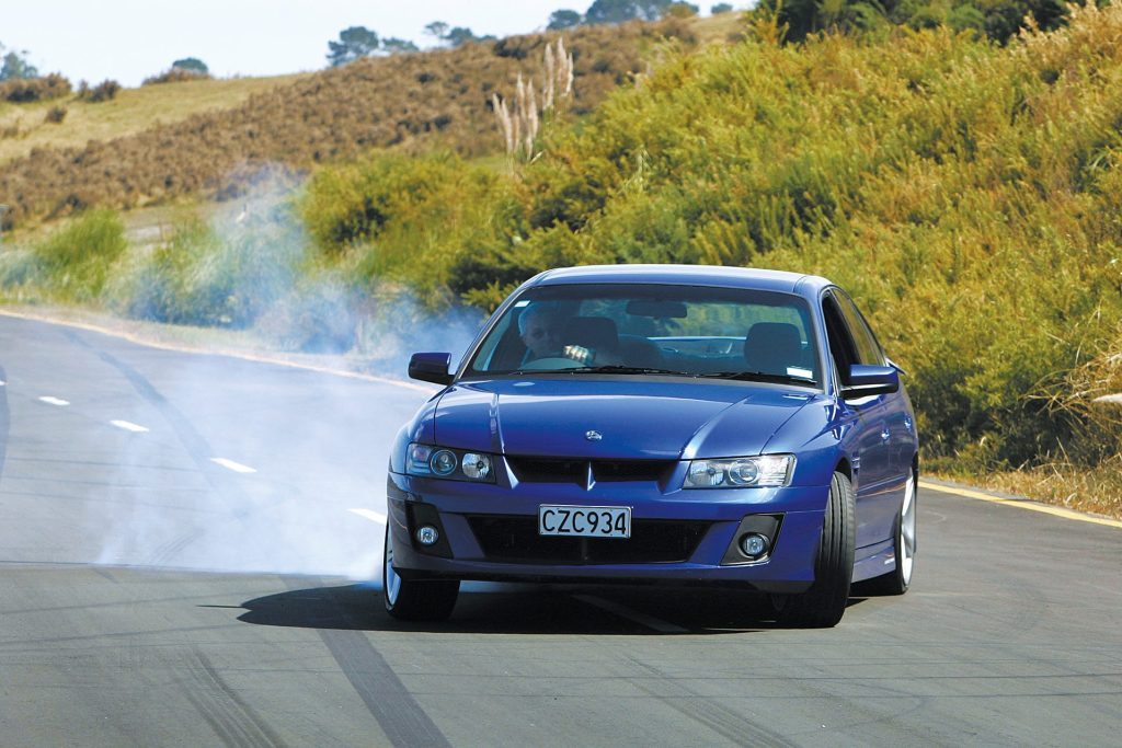 2006 HSV Clubsport skids