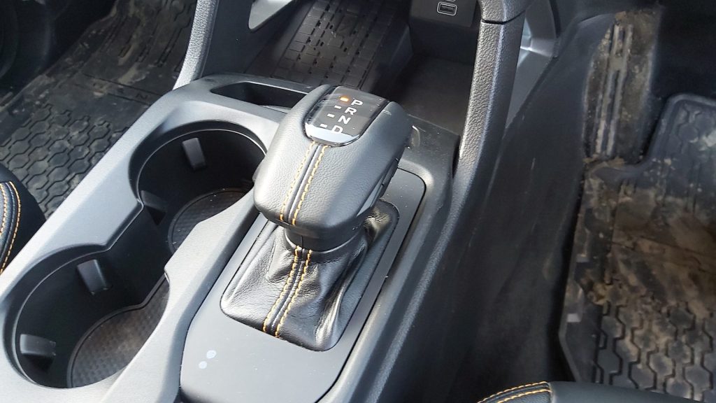 2022 Ford Ranger shifter