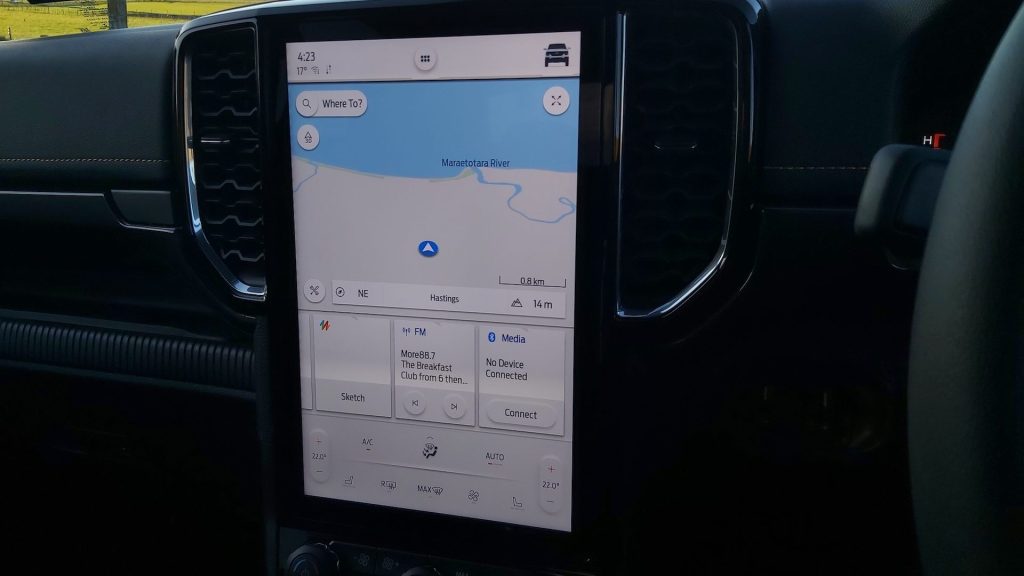 2022 Ford Ranger screen
