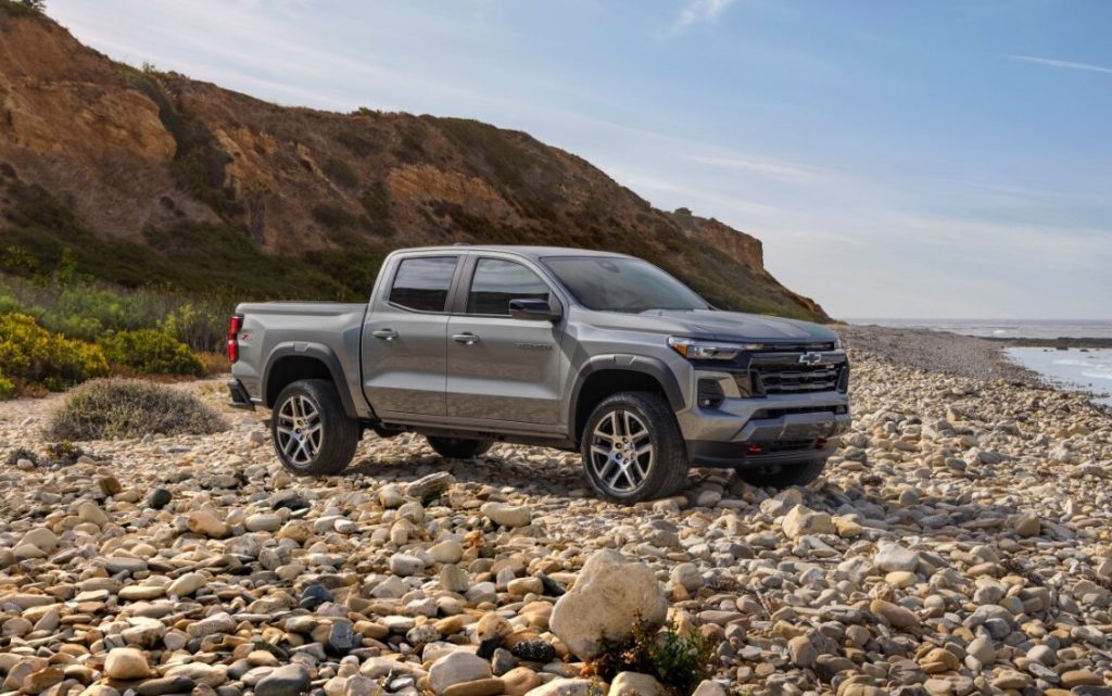 2023 Chevrolet Colorado Z71 front three quarters