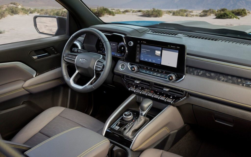 2023 Chevrolet Colorado ZR2 Desert Boss interior