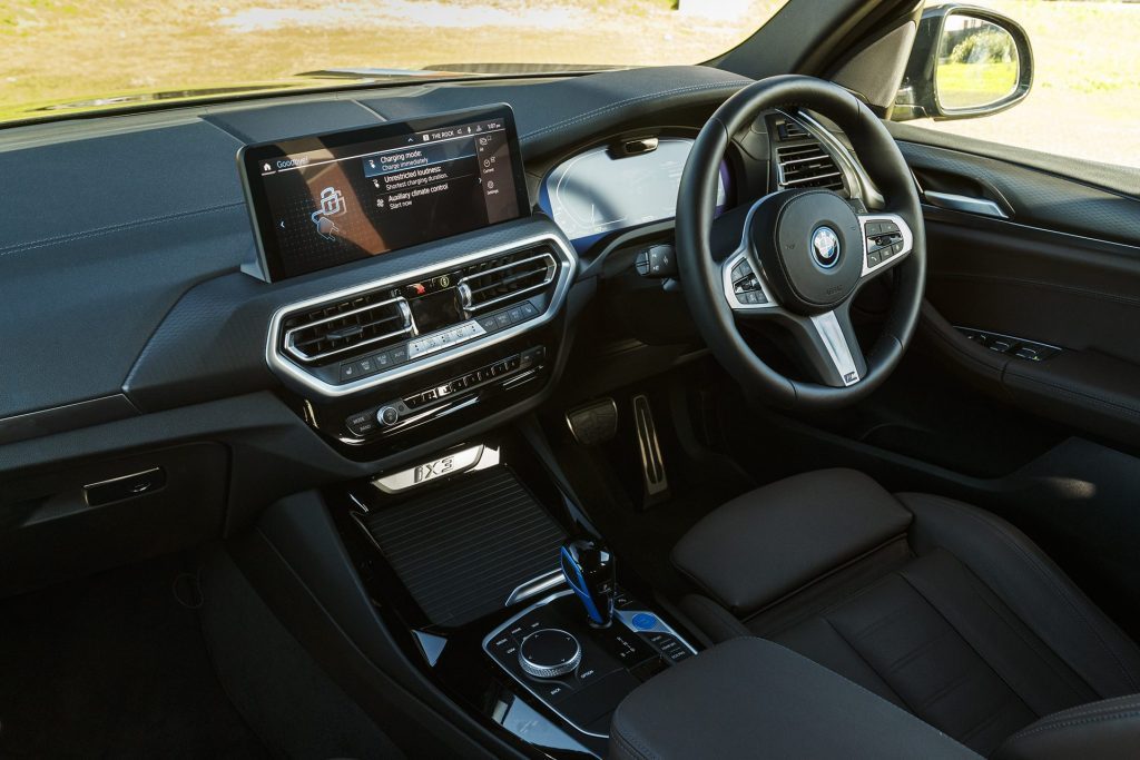 BMW iX3 Impressive interior