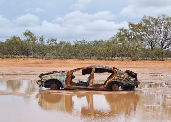 rusty and burnt Ford AU Falcon