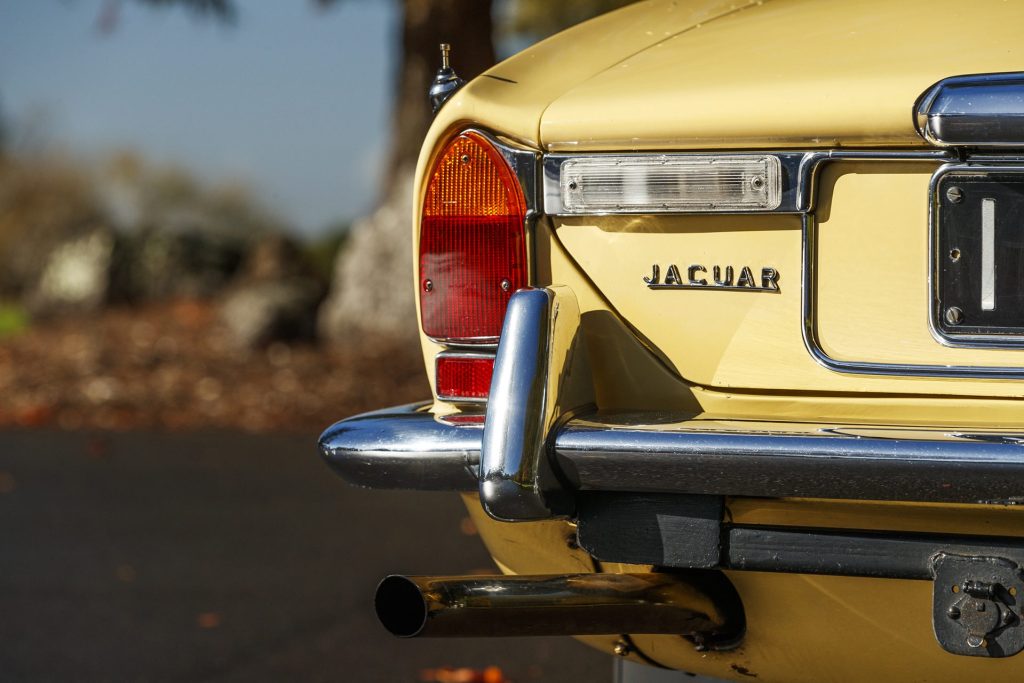 1978 Jaguar XJ6 4.2 LWB taillight