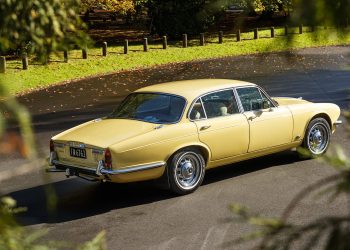 1978 Jaguar XJ6 4.2 LWB high rear static looking through trees