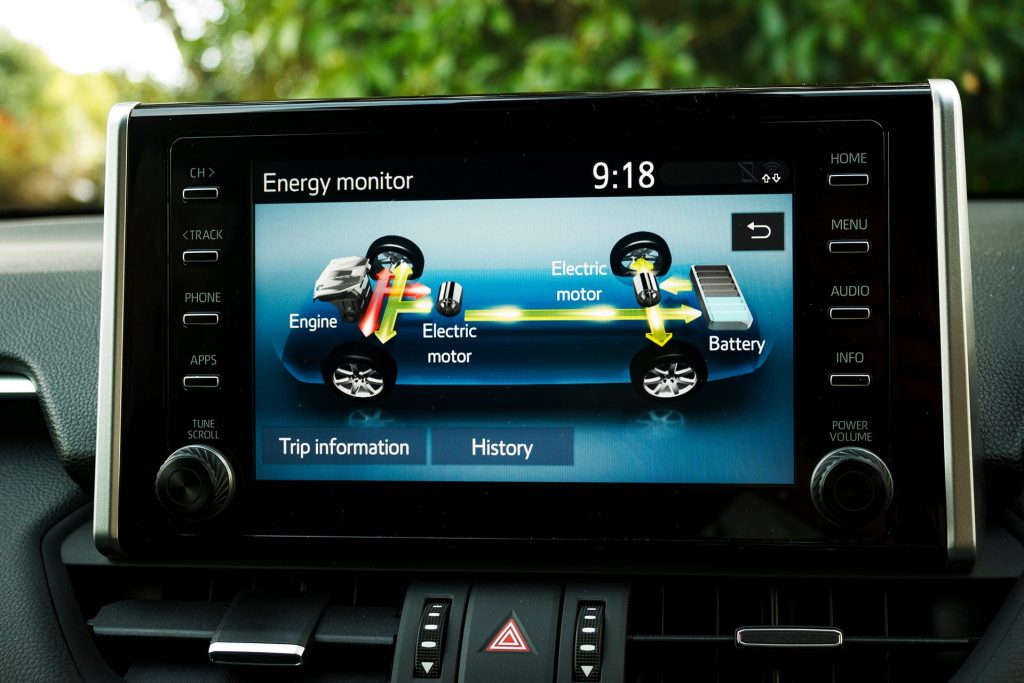 2022 Toyota RAV4 XSE Hybrid screen