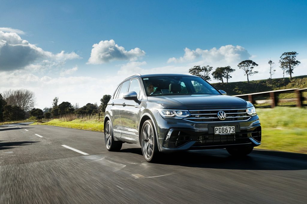 Volkswagen Tiguan R driving in country