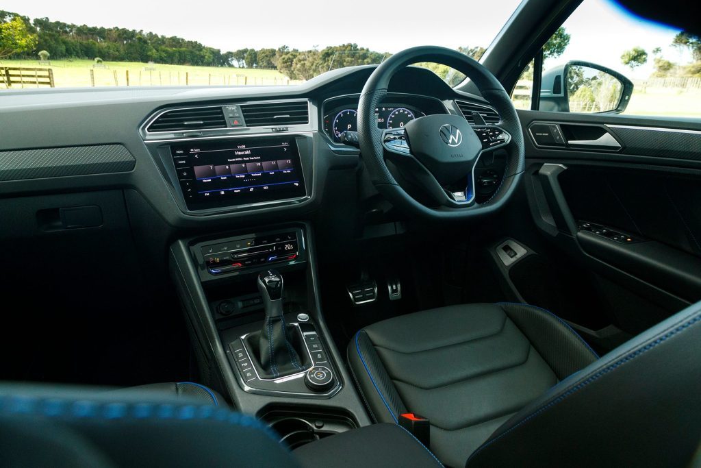Volkswagen Tiguan R interior