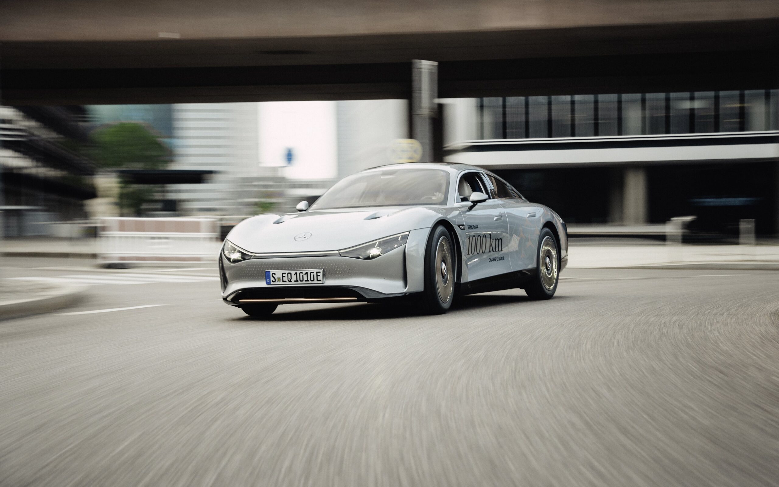 Mercedes-Benz Vision EQXX long-range EV driving front