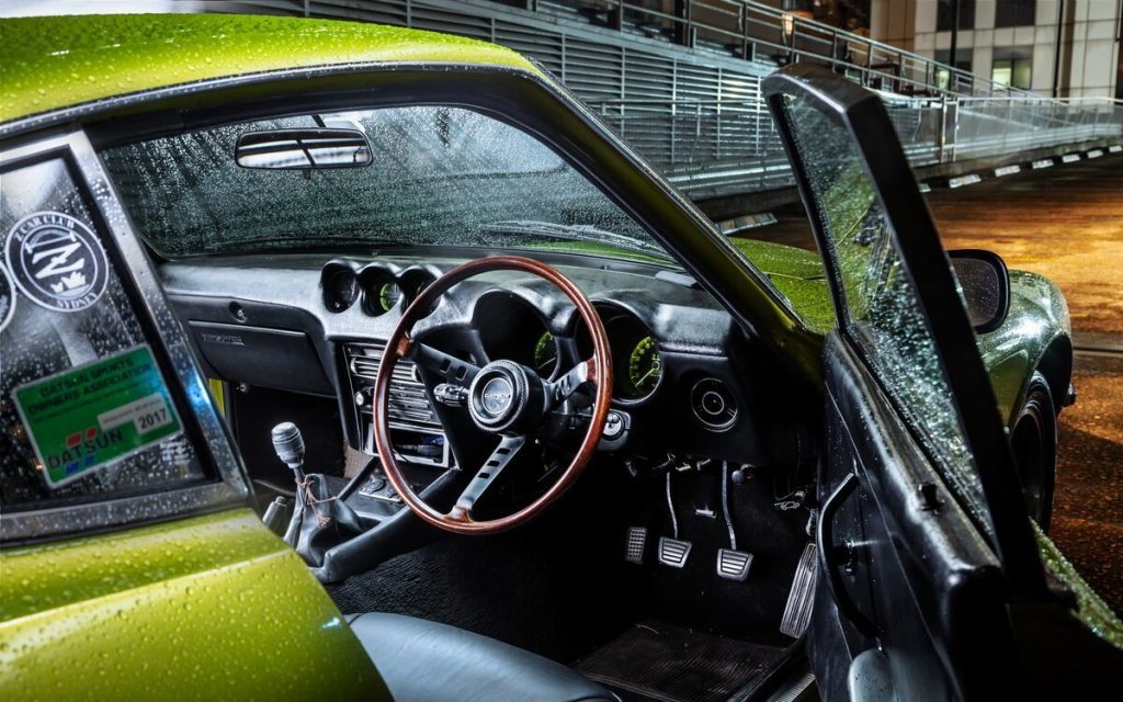 Nissan 240Z interior view of steering wheel