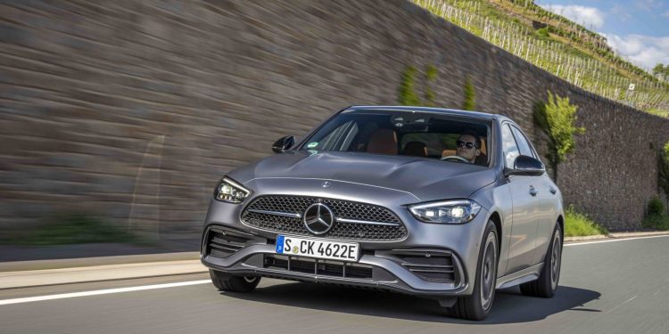 Mercedes-Benz C 350 e front view driving