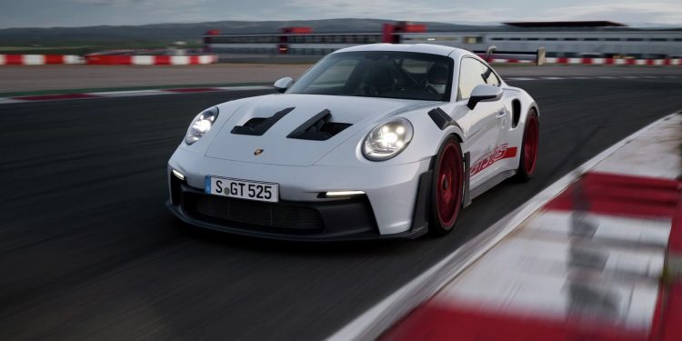 Porsche 911 GT3 RS 992-generation front three quarter view on track