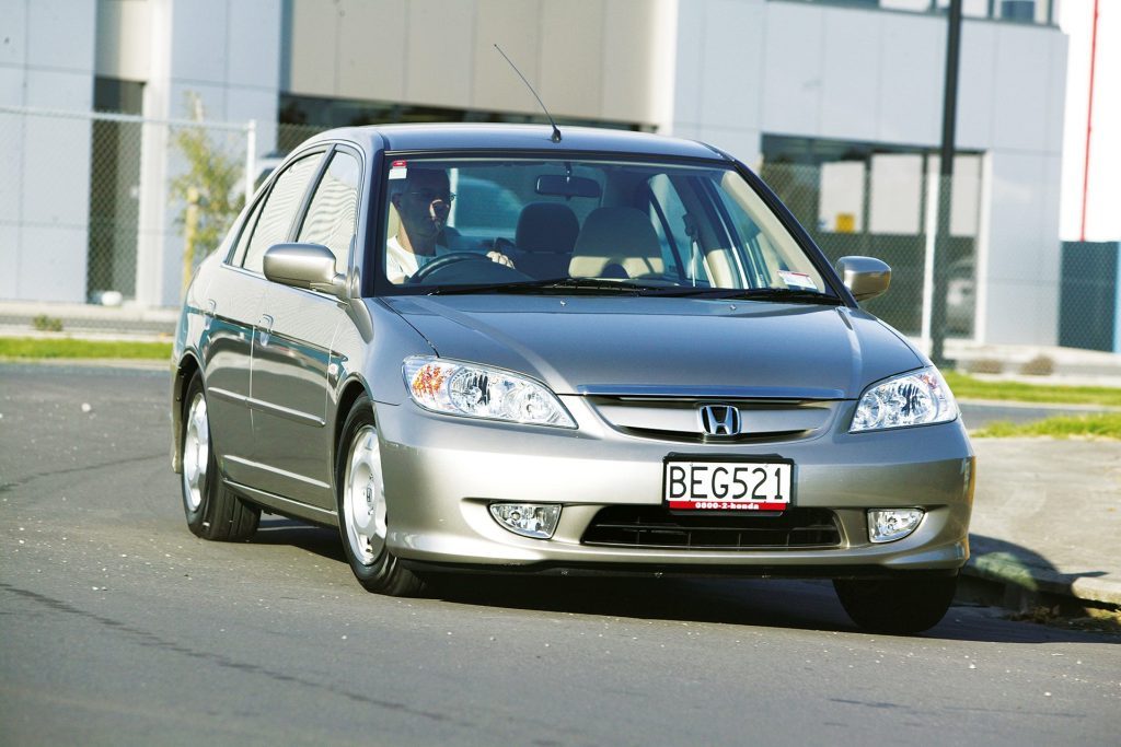 Honda Civic Hybrid cornering