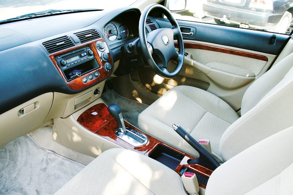 Honda Civic Hybrid interior