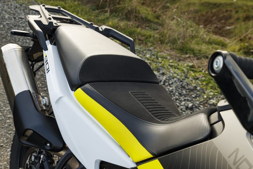 2022 Husqvarna Norden 901 seat